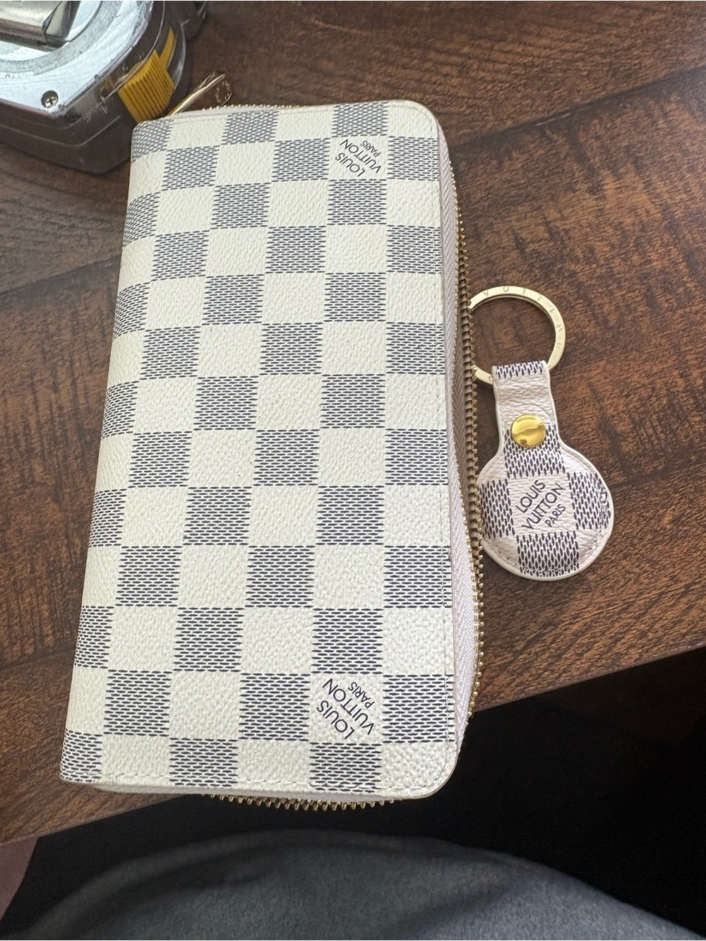 Louis Vuitton Damier Azur Zip Wallet and Key Ring - White/Gray